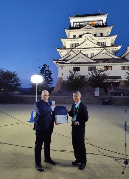 Rob Schmidt gave an award-winning research presentation in Japan