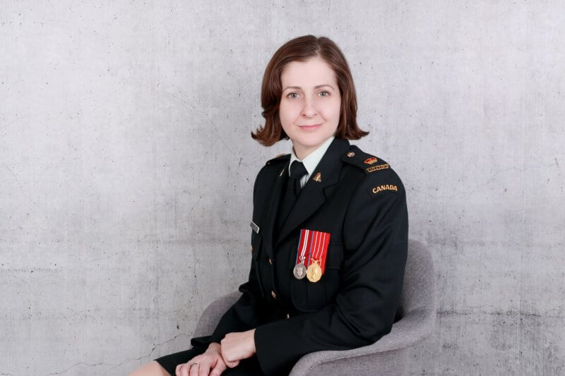 Major Kim Jones, an Athabasca University alumna and current Doctor of Education candidate, credits AU's flexibility with helping her to achieve her educational goals while managing life's other commitments.