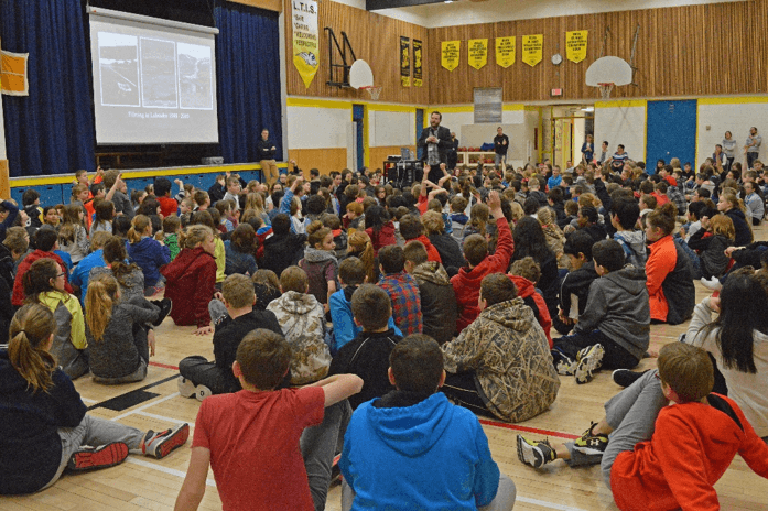 A talk on wolves by filmmaker Andrew Manske at Landing Trail School, Athabasca. Photo: L. Lindballe.
