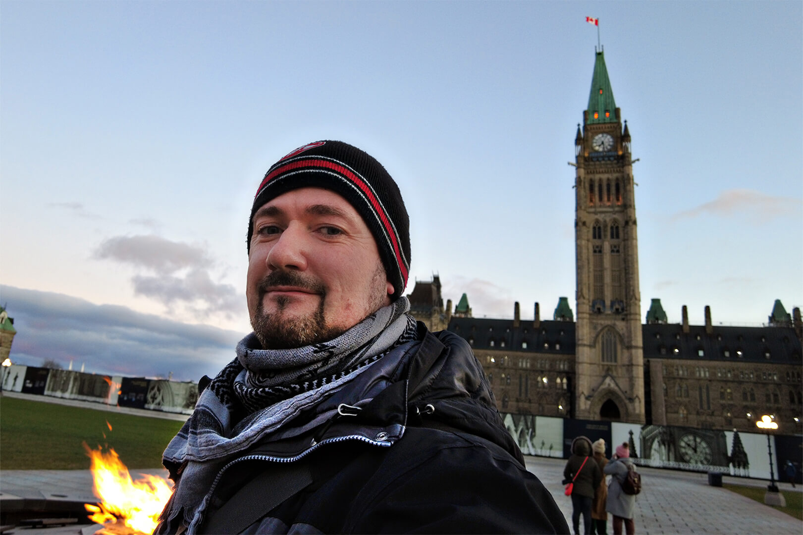Dave Blaine standing outside of Parliament Hill